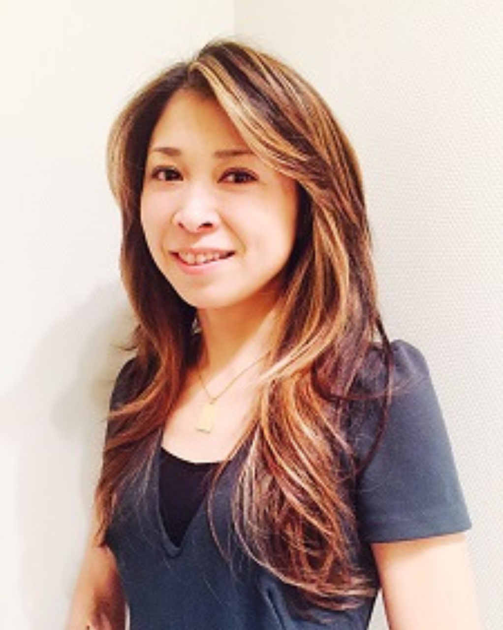 Naru, Stylist