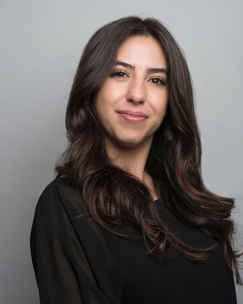 Saundra, Colorist & Stylist